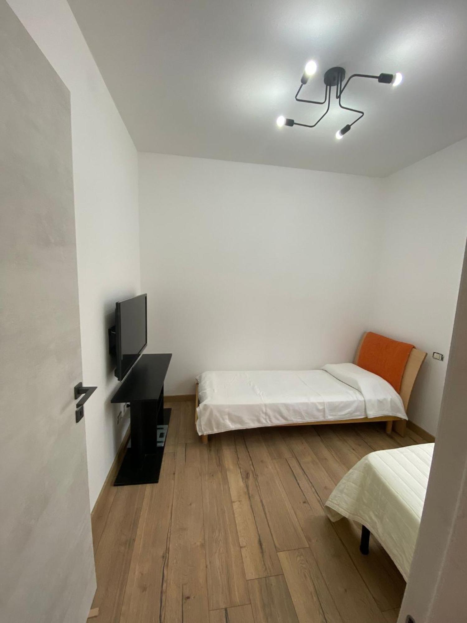 Residenza Bosco Sole Lägenhet Grantola Rum bild