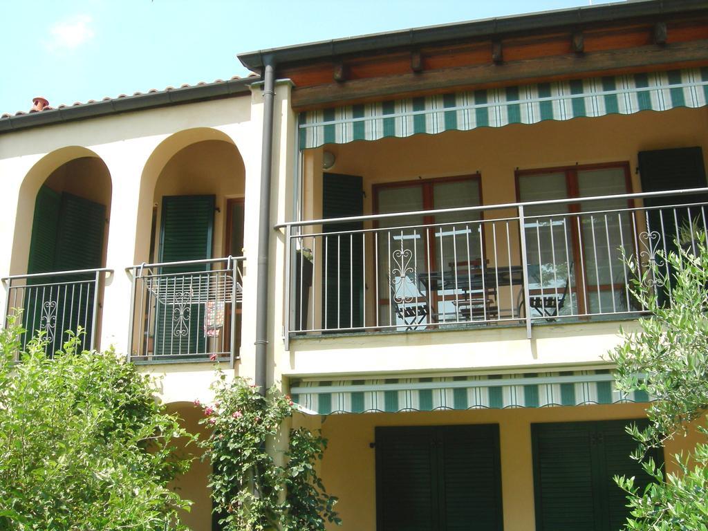 Residenza Bosco Sole Lägenhet Grantola Exteriör bild